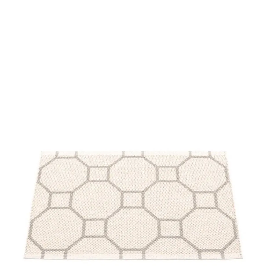 Pappelina Rugs | Rakel
