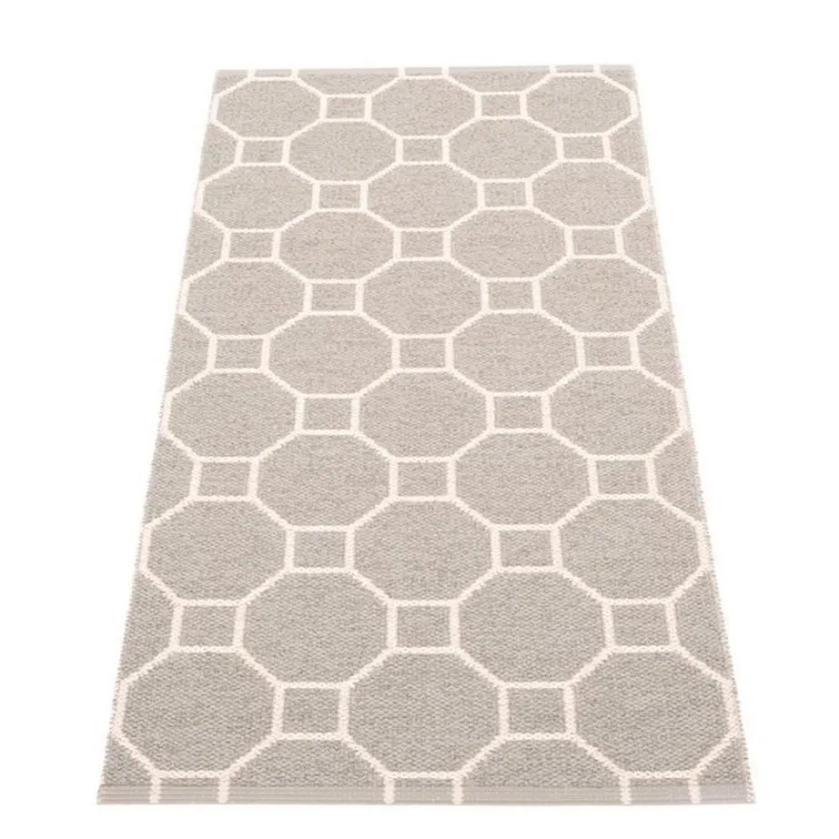 Pappelina Rugs | Rakel